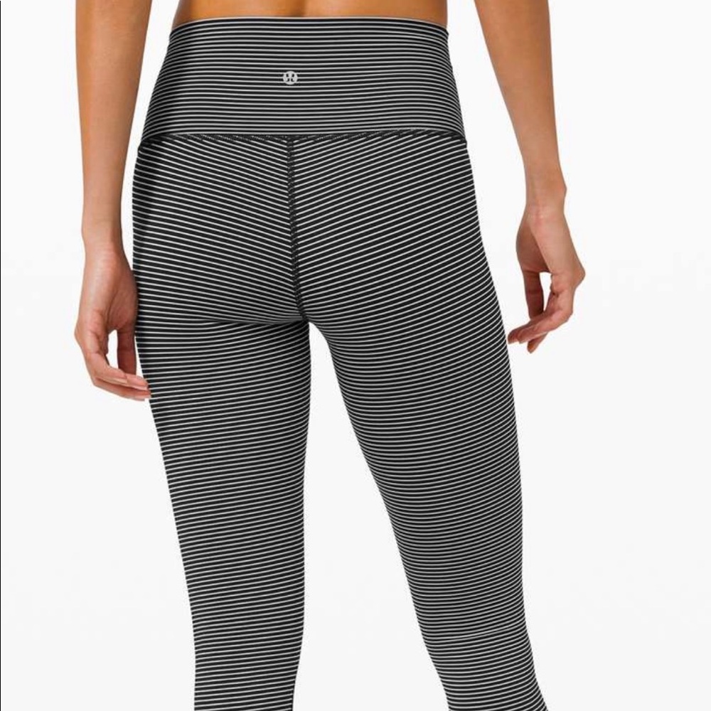 Lululemon | Wunder Under HR 28” Luxtreme Stripe Legging